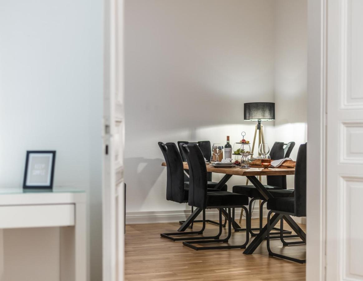 Hochwertige Altbauwohnung Im Modernen Stil In Wiesbaden - Kueche - Terrasse - Wlan - Zentral Eksteriør billede