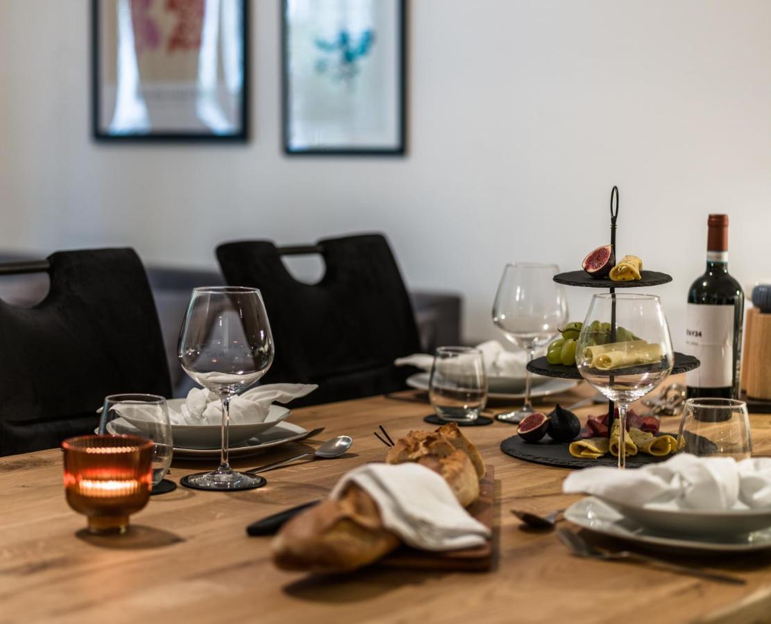 Hochwertige Altbauwohnung Im Modernen Stil In Wiesbaden - Kueche - Terrasse - Wlan - Zentral Eksteriør billede