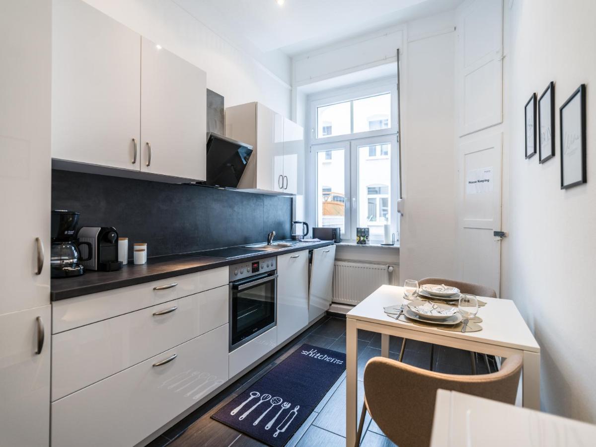 Hochwertige Altbauwohnung Im Modernen Stil In Wiesbaden - Kueche - Terrasse - Wlan - Zentral Eksteriør billede