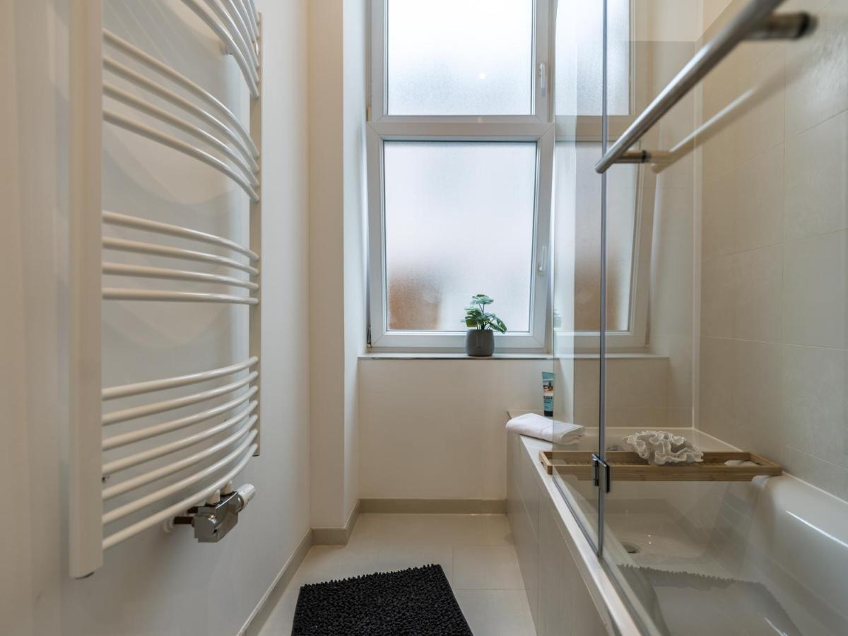 Hochwertige Altbauwohnung Im Modernen Stil In Wiesbaden - Kueche - Terrasse - Wlan - Zentral Eksteriør billede