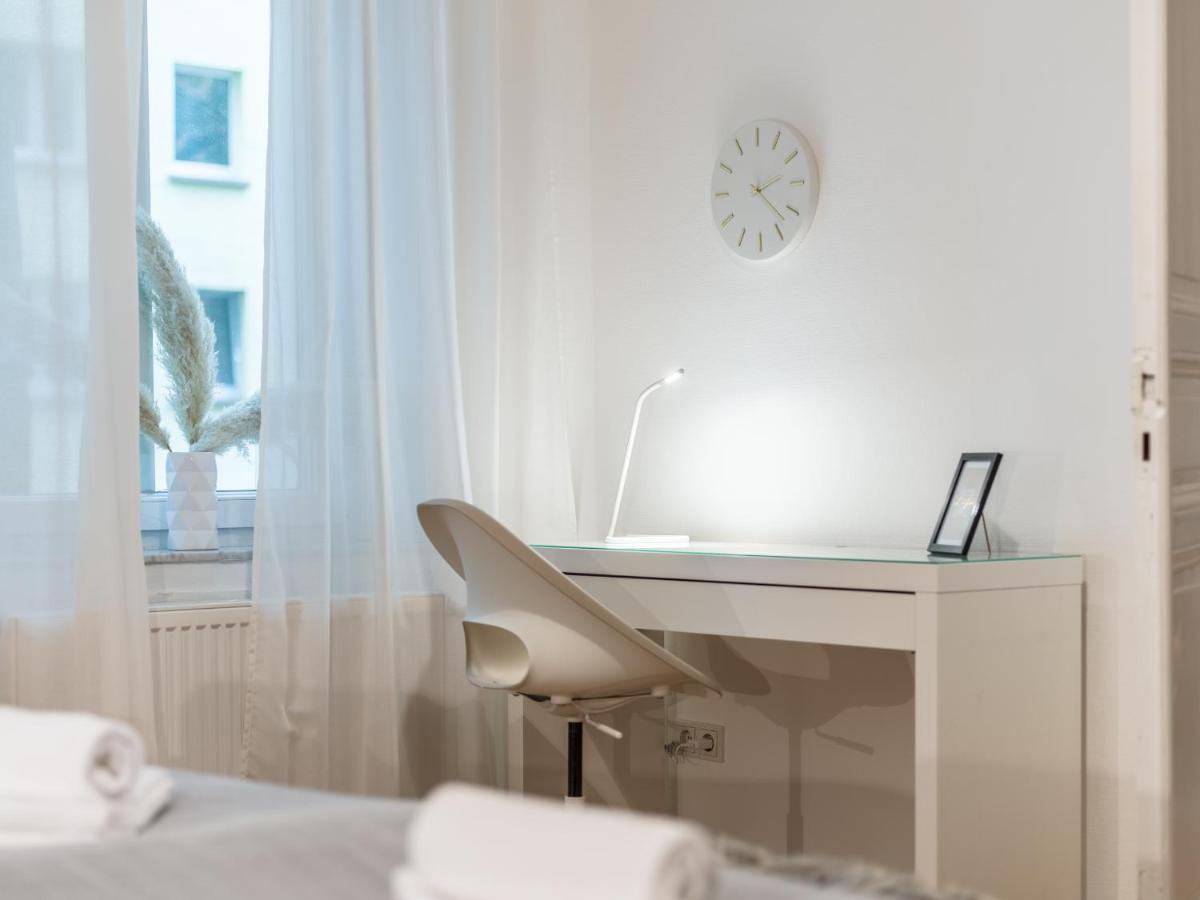 Hochwertige Altbauwohnung Im Modernen Stil In Wiesbaden - Kueche - Terrasse - Wlan - Zentral Eksteriør billede